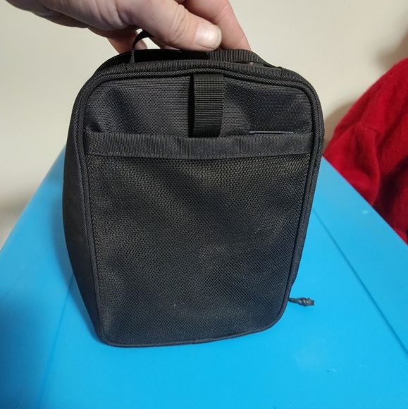 THULE SWEDEN ELECTRONICS BAG - Picture 3 of 5